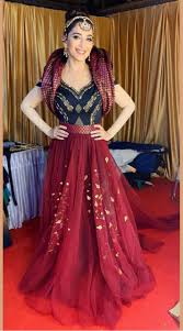 Madhuri Dixit Dresses Fashion Dresses Snehlata, madhuri dixit has two sisters rupa, bharti, and brother ajit.