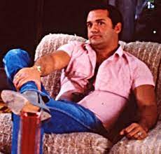 JAIME SALDARRIAGA +. #LosRostrosdelos80s Galán de galanes, desde los 70s en  importantes personajes. Su gran protagónico LEJOS DEL NIDO en 1978. Y roles  destacados en MANUELITA SÁENZ, y LA ABUELA. En los