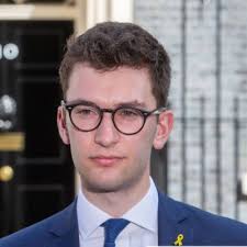 Edward Isaacs's Instagram, Twitter & Facebook