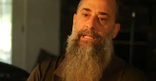 Man writes brutally honest obituary for estranged father