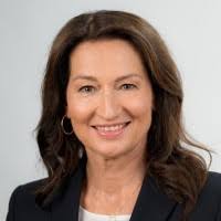 200+ Profile mit dem Suchbegriff „Spiess“