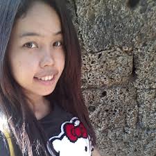 Anna Sim updated her profile picture.