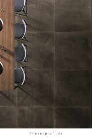 Bodenfliesen mit original metall effekt. Metall Optik Fliese Schwarz Vintage Metalloptik Oxidart Black Optik Wie Rostiges Metall Fliesen Wand Und Bodenfliesen Rostiges Metall