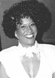 Edwina Nelson's Instagram, Twitter & Facebook