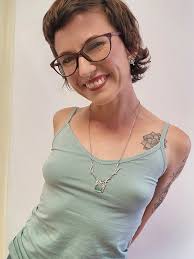 Do men who actually find A-cups attractive exist? 🙈