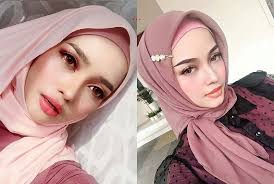 Siti arifah masih berstatus isteri orang ketika pernikahan mereka berlangsung 1 mei lalu. Myartis Com Myartis My Artis Bakal Kahwin Joy Revfa Pilih Lelaki Bijak Perniagaan Agama