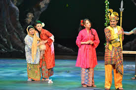 Bukan hanya memiliki karisma dalam setiap masakan, namun juga berupaya cukup besar. Teater Bawang Putih Bawang Merah Di Istana Budaya Mawardi Yunus