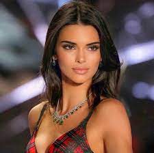 Good photos will be added to. Kendall Jenner
