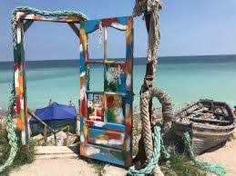 Vama veche ist der südlichste ort an der rumänischen küste des schwarzen meeres, nur wenige hundert meter von der bulgarischen grenze entfernt. Sejururi Individuale Vama Veche