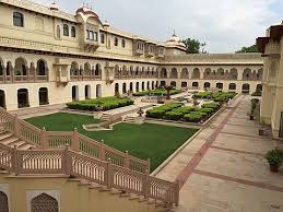Noor mahal was an amazing visit but the only problem was the information is not on the web. Pin By Chichito1 On Work Cool Places To Visit Palace Resorts Places To Visit