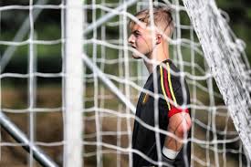 Draag dezelfde kleding als de spelers van spanje tijdens het ek2020 met de adidas spanje ek2020 trainingstrui mintgroen. Opvallend Spanje Speelt Op Ek U21 Met Niet Een Speler Van B Het Nieuwsblad Mobile