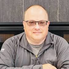 Scott Laube's Instagram, Twitter & Facebook