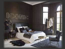 Shades of slate compliment almost any interior motif, from uptown studio to stormy cape cod lodging, and any thoughtful addition of color is twice as likely to strike a particularly dramatic chord. Black And Gold Bedroom Ideas Novocom Top