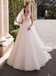 We did not find results for: Brautkleider Weddingteam
