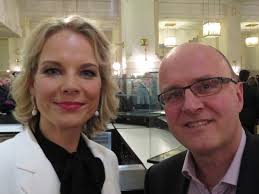 Tumblr is a place to express yourself, discover yourself, and bond over the anna netrebko y elina garanca, dos intérpretes excepcionales. Elina Garanca Karel Mark Chichon Wiener Kammerorches Klassik Begeistert