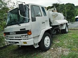 Selain disukai karena rasanya yang gurih, kacang tanah juga kaya akan manfaat. Isuzu Npr 1996 6 5 In Selangor Manual Lorry White For Rm 62 000 5183323 Carlist My