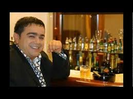 Îi calcă pe urme tatălui, dat fiind faptul că toți au calități muzicale de invidiat. Download Adi Minune Chef De Chef 3gp Mp4 Codedfilm