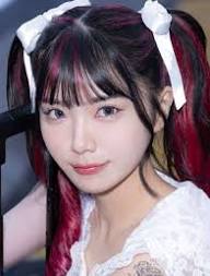 月城るなの顔写真