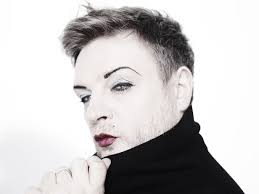 From the Queen's hair to the meaning of life, and in between : Head of the  Jury real quick at the GOSEE BEAUTY AWARDS '22