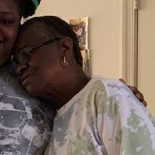 Sheila Houchens's Instagram, Twitter & Facebook