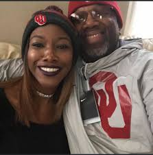 Willie Groves님(@williebobo85) • Threads, 자유로운 소통 공간