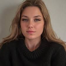 Enough of the Zoom cocktail parties.” UCSF's Dr. Maria Raven is planning a  socially-distanced dinner party, lap blankets and hydrogen peroxide wipes  included: