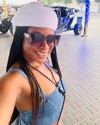 La célèbre Belyv vous souhaite une bonne journée