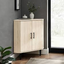 It doesn't matter if we're talking about upper or lower cabinets — these corner cubbies are almost always impossible to organize. Sqggq0c9e85mem