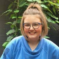 Amanda Diebold's Instagram, Twitter & Facebook