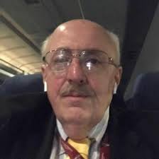 Congratulations to Lt. Kenneth Cooper, Sr., Capt. Christopher DeGiovanni,  Capt. Barry Lindquist, Lt. Kevin McClure, and Lt. Jenny McCook for  graduating from the Southern Police Institute's 86th Command Officers  Development Course (CODC).