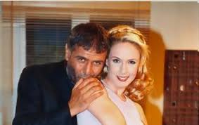 Το βιντεο εχει φωτογραφιεσ απο το κθβε και την πειραμτικη σκη. Nikos Sergianopoylos H Spania Fwtografia Apo Thn Seira Dyo 3enoi Poy Sygkinei Nikos Sergianopoulos I Spania Fotografia Apo Tin Seira Dyo Xenoi Pou Sygkinei