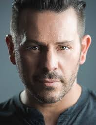 Jeremy Hook's Instagram, Twitter & Facebook