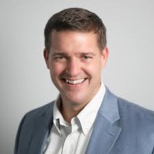 Veronica Clarke (@ViciMClarke)