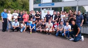 Ergänzen sie den firmeneintrag mit weiteren angaben oder. Saarbob Saarbob Bei Der Tagung Der Torpedo Garage Facebook