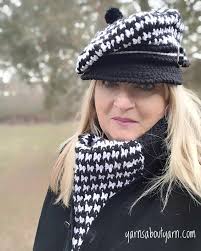 We've had coloured canes, but how about customised eye patches?! After  cancer caused her to lose her eyesight, Toni Crews began creating different  designs