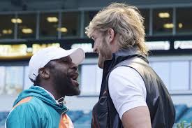 Logan paul's social media jibes were the first public hint but those close to floyd mayweather insist the boxing icon mayweather steps back into the ring to face social media superstar logan paul on. Cgq7dbroe4jxfm