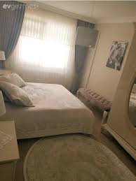 Halı örtüsü fikri aslında ülkemizde henüz çok yeni bir fikirdir. Sicak Ve Samimi Oturma Odasi Klasik Salon Ebru Hanimin Keyifli Evi Ev Gezmesi Yatak Odasi Ic Mekan Yatak Odasi Ic Tasarimi Yatak Odasi Dekorasyon Fikirleri