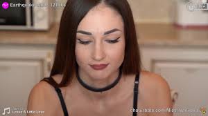 Miss Vavilova gives an sensational live chat camsex experience