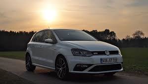 L'assetto sportivo ribassato di 15 mm è parte della dotazione di serie, mentre l'assetto sportivo regolabile con sport performance kit è. Vw Polo Gti Im Test Der Bessere Gti Der Spiegel