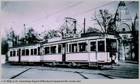 Berlin 1948 Linie 75 Am Bahnhof Zoologischer Garten Berlin Strassenbahn Zoologischer Garten Strassenbahn