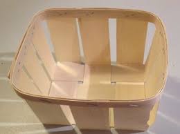 La Petite Maison De Sylvie Recyclage De Barquettes En Bois Pour Les Fruits Boites Recouvertes De Tissu Recyclage Panier Rangement