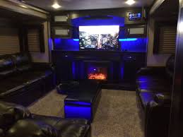 Maybe you would like to learn more about one of these? Front Living Room In A Fifth Wheel General Rv Information Escapees Discussion Forum