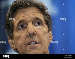 Terry mcauliffe hi-res stock photography and images