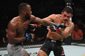 A split decision is different from a majority decision, which occurs when two judges pick the same fighter as the winner, while the third judge scores a draw. Ufc On Espn 4 Results Leon Edwards Beats Rafael Dos Anjos By Unanimous Decision Bleacher Report Latest News Videos And Highlights