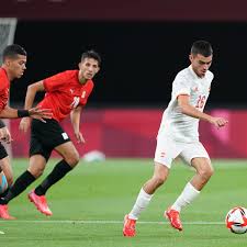 Entertainment in spain los cristianos, playa de las américas & costa adeje in detail many of the bars along the main playa de las américas strip have live music at weekends. Pedri Spain Barcelona Rising Star S Never Ending Season Sports Illustrated