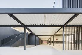 Gallery Of Municipal Sports Pavilion Of Vila Seca Nam Arquitectura 1 Arquitectura Dormitorio Con Dosel Toldo Para Patios