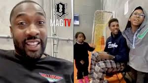 Gilbert Arenas Babysits Nick Young's Kids During Practice! 🤣