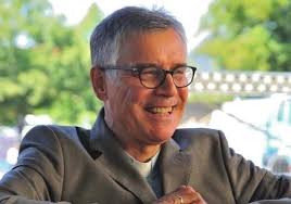 Opposing views face off in reconsideration of Bartlett renovation