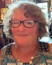 Kendra Decker's Instagram, Twitter & Facebook