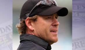 Oram spares New Zealand's blushes